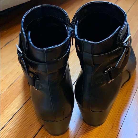 Reaction by Kenneth Cole Booties - Picture 3 of 4